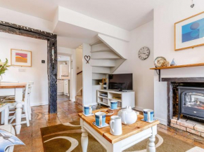 2 bed property in Mundesley Norfolk KT192